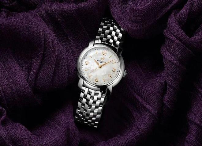 款女装腕表系列全新设计让人眼前一亮新表 只要3万起高端腕表品牌推出新(图6)