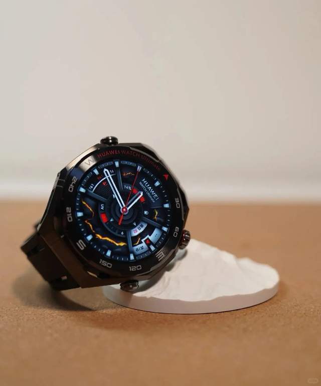 选这几款华为智能手表闭眼冲！华为手表 表表心意！年末送礼(图7)